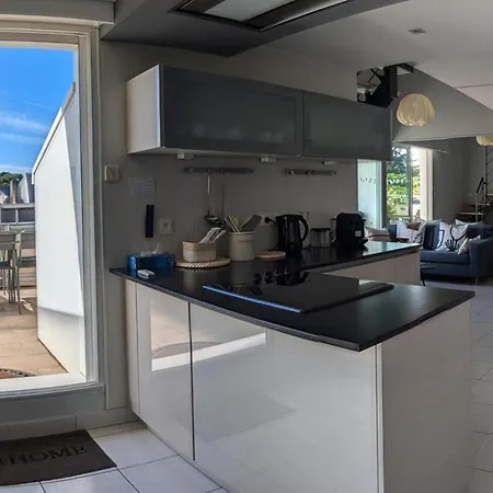 Duplex Terrasse Place Du Marche